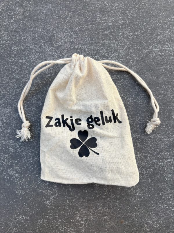 IMG_7654-min Vrolijke bedrukte cadeauzakjes